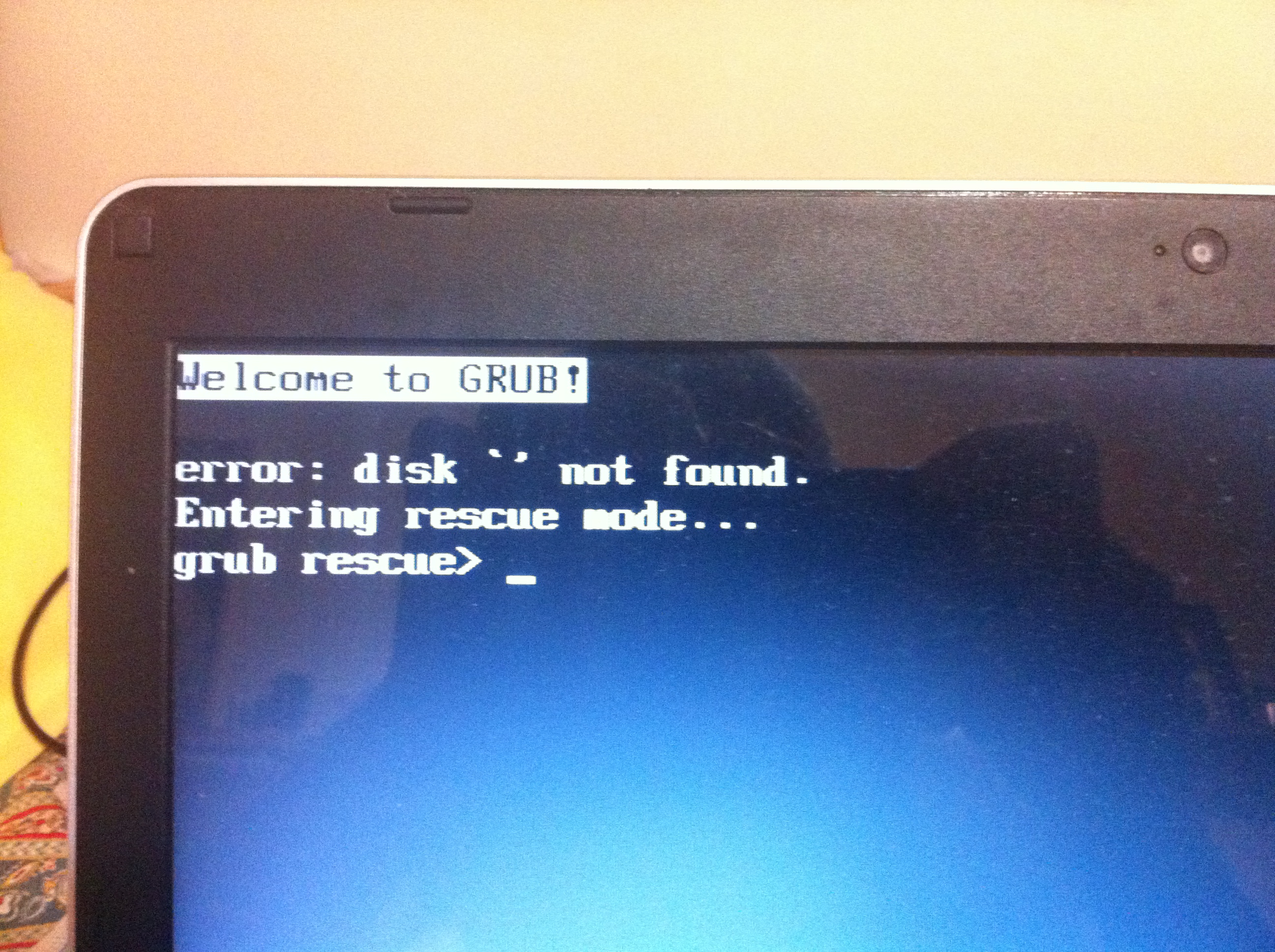 Не виден grub. Grub ошибка. Форматнуть планшет. Ошибка диск нот Энтер. Grub Error symbol Grub_Disk_native_sectors not found.