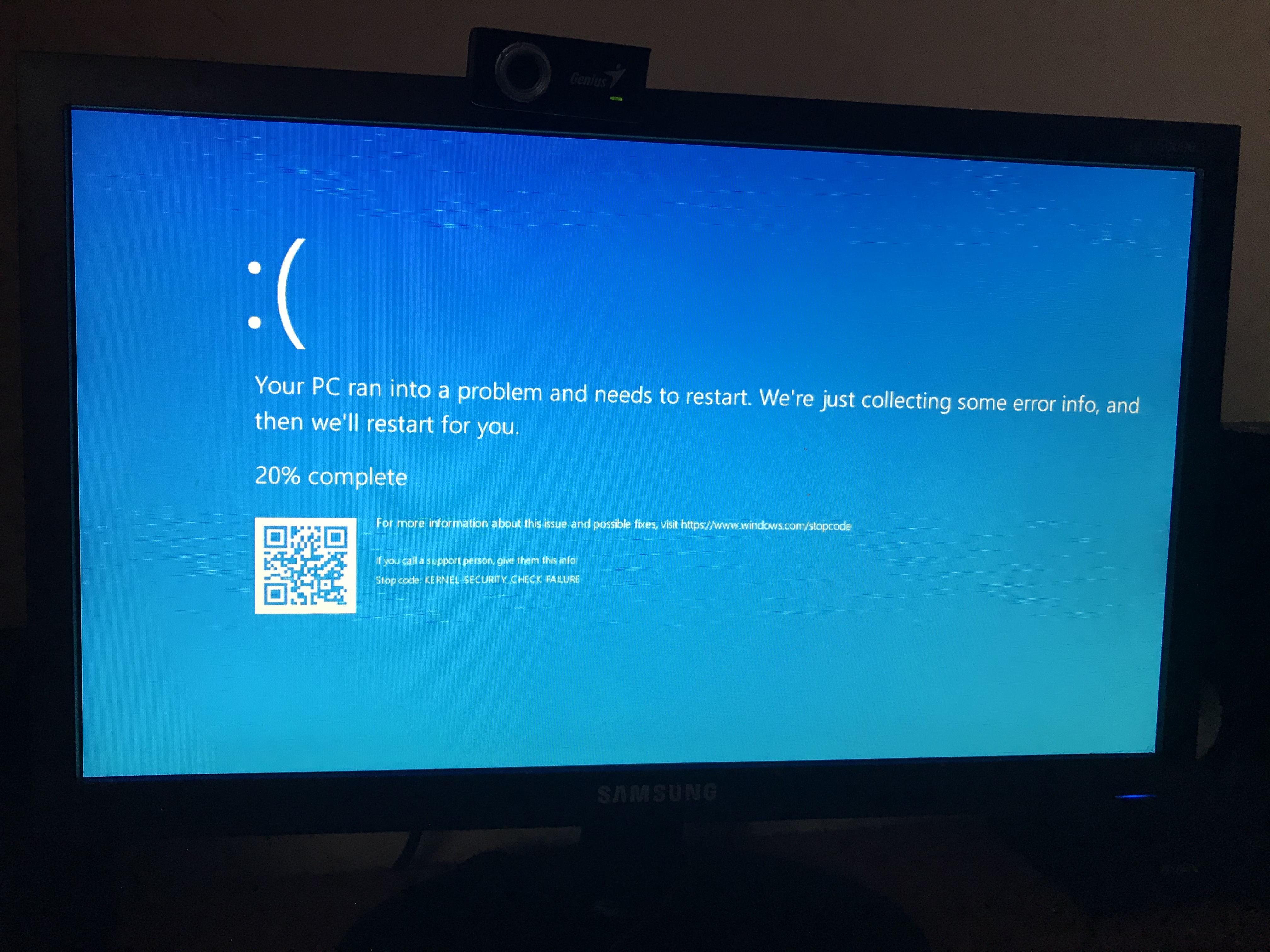 Your pc ran into a problem and needs to restart при установке windows 10