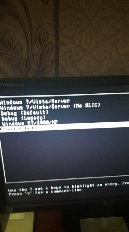 При запуски винды tending ssdt search in 0x6ffae0000 len 0xe000 tending ssdt search in 0x6ffa0000 - 1