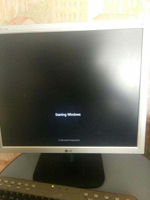 Долго грузит при установке винды, зависает на Starting Windows