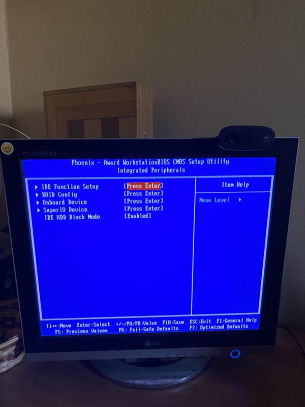 Не получается установить винду на ssd - 2