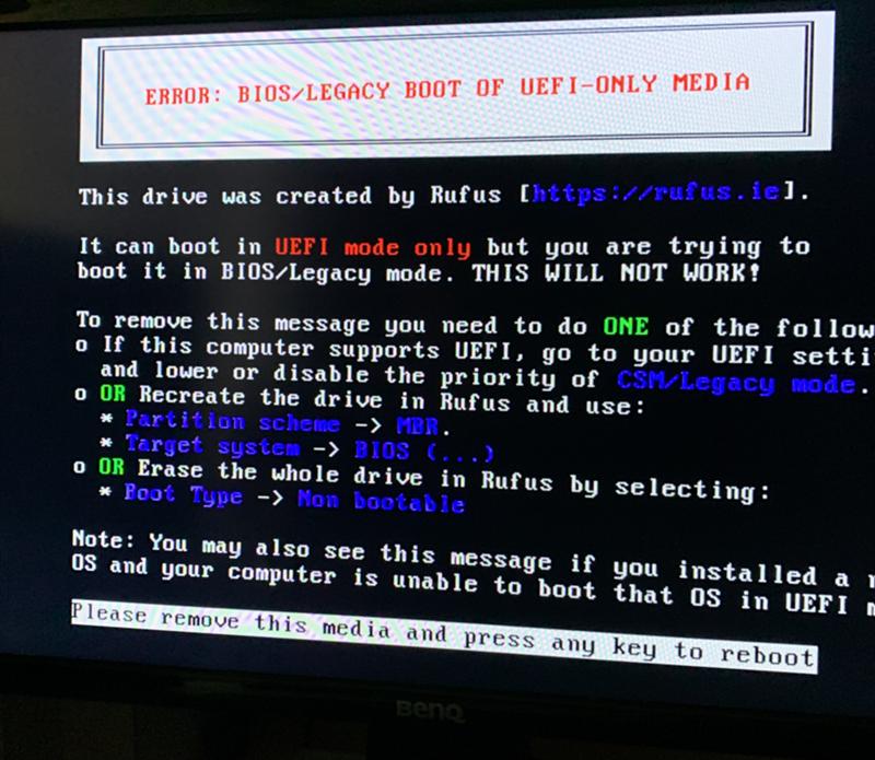 Не запускается Windows без флешки