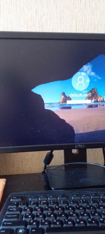Windows 10 и только 1 пользователь dedaultuser0 - 1