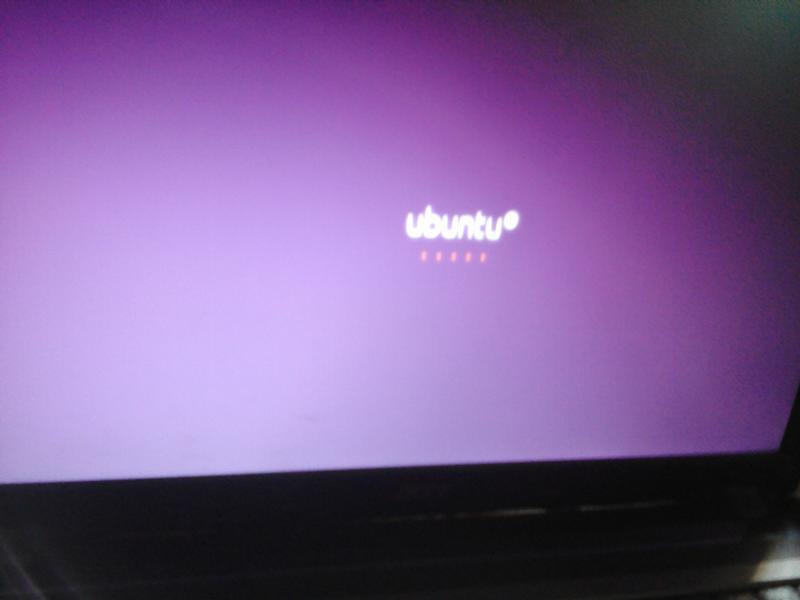 Решил перейти с windows на Linux вибрал ubunt после выбора установить высвечивается ubuntu и все. Что делать