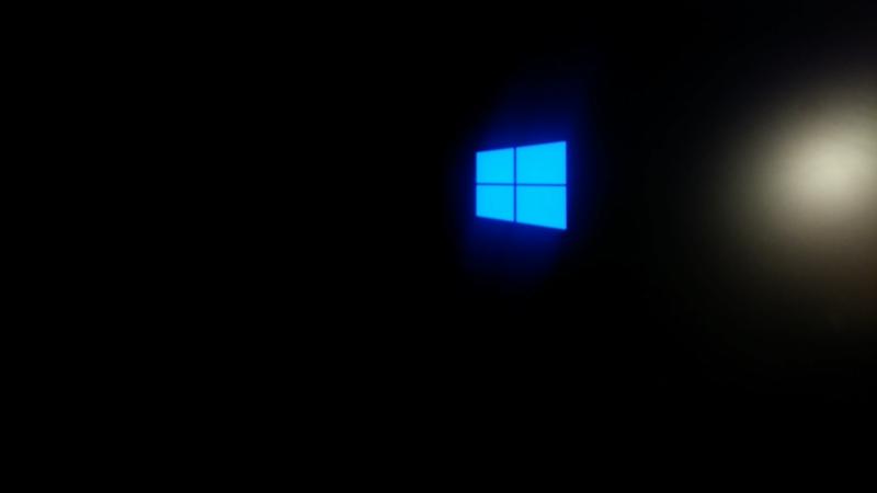 Windows 11 зависает намертво